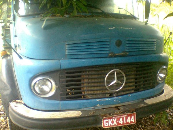 1113 mercedes trucado hidraulico Ano 80